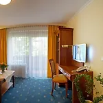 Reindl & Appartments ホテル